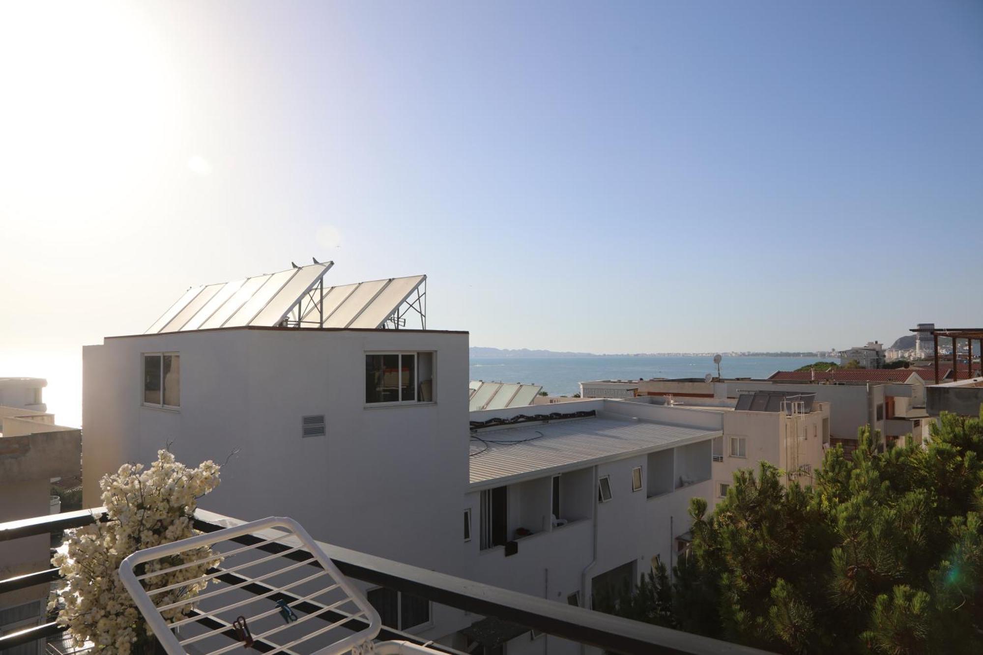 Sea View Apartments Golem  Exterior foto