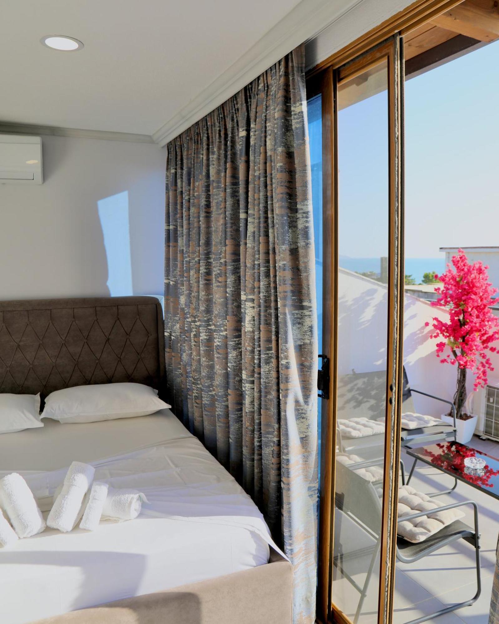 Sea View Apartments Golem  Exterior foto